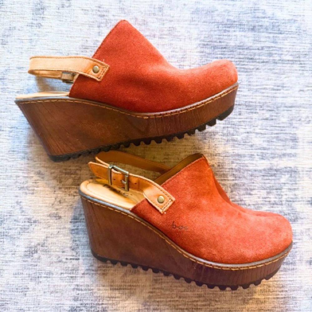 boc Women's Rust Suede Wedge Mules